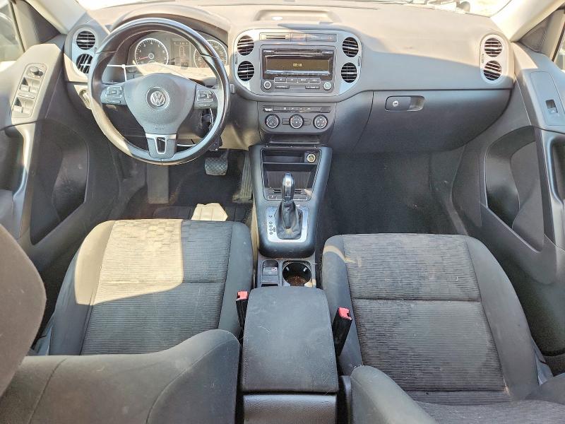 63059786 :رقم المزاد ، WVGBV3AX9EW523251 vin ، 2014 Volkswagen Tiguan مزاد بيع