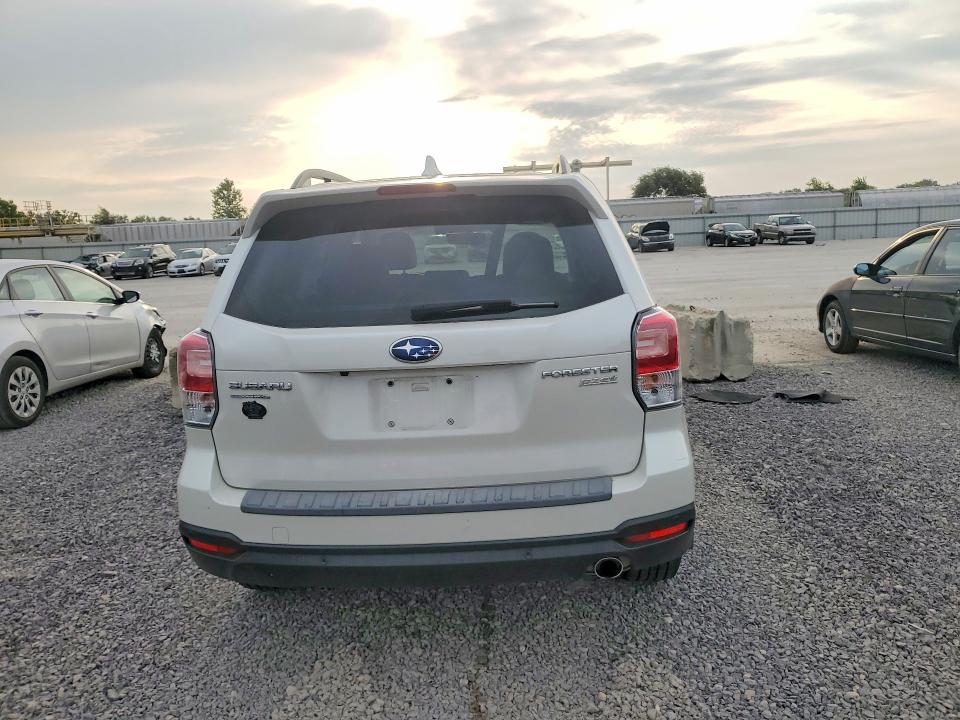 2017 Subaru Forester მანქანა იყიდება აუქციონზე, vin: JF2SJAWC5HH804127, აუქციონის ნომერი: 64676496