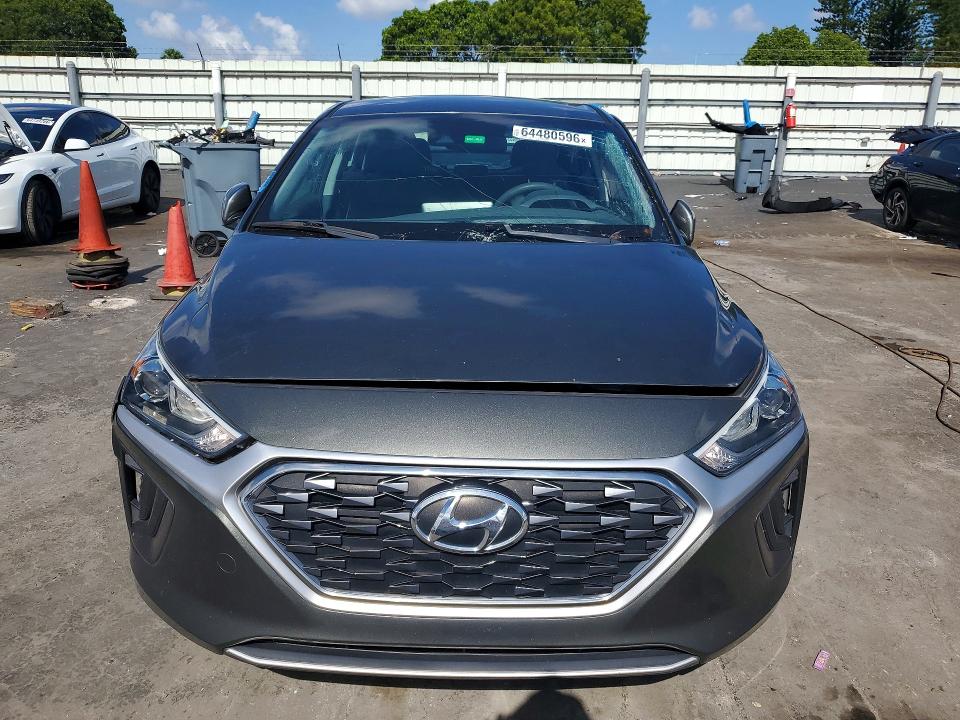 64480596 :رقم المزاد ، KMHC65LC1NU274396 vin ، 2022 Hyundai Ioniq مزاد بيع
