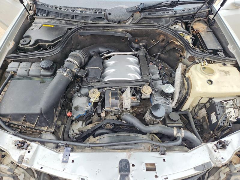 65410286 :رقم المزاد ، WDBLK65G4XT026480 vin ، 1999 Mercedes-benz Clk مزاد بيع