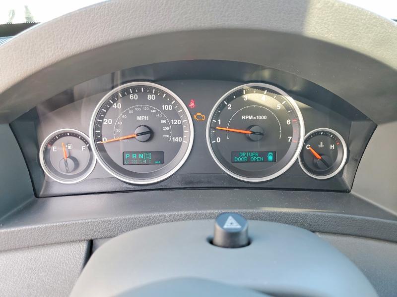 65541806 :رقم المزاد ، 1J8HR58215C512439 vin ، 2005 Jeep Grand Cherokee مزاد بيع