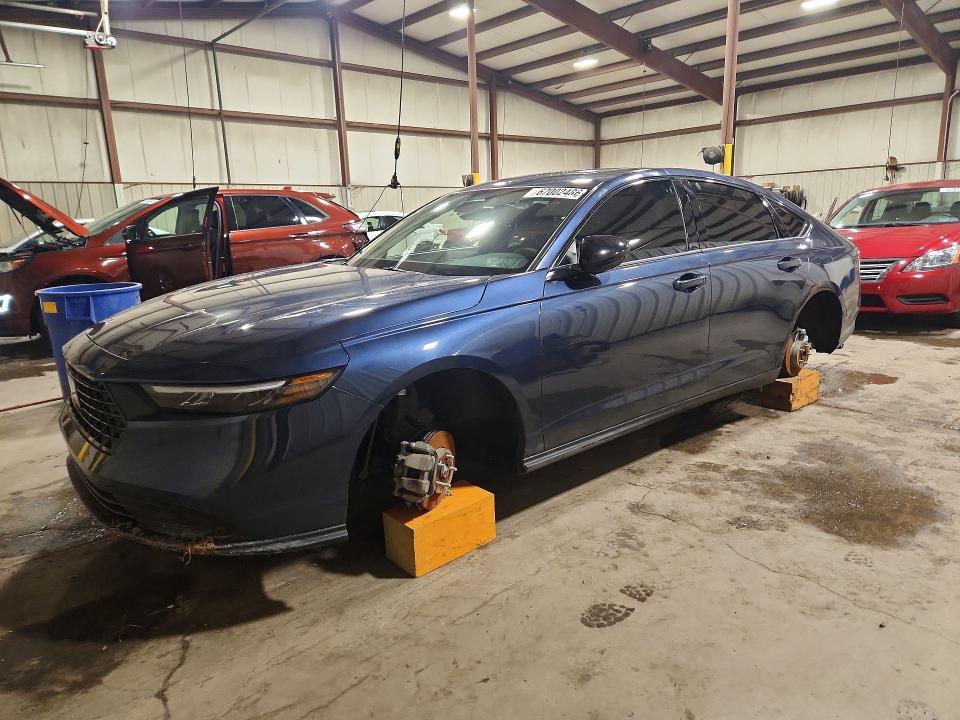 67002486 :رقم المزاد ، 1HGCY1F4XSA041417 vin ، 2025 Honda Accord مزاد بيع
