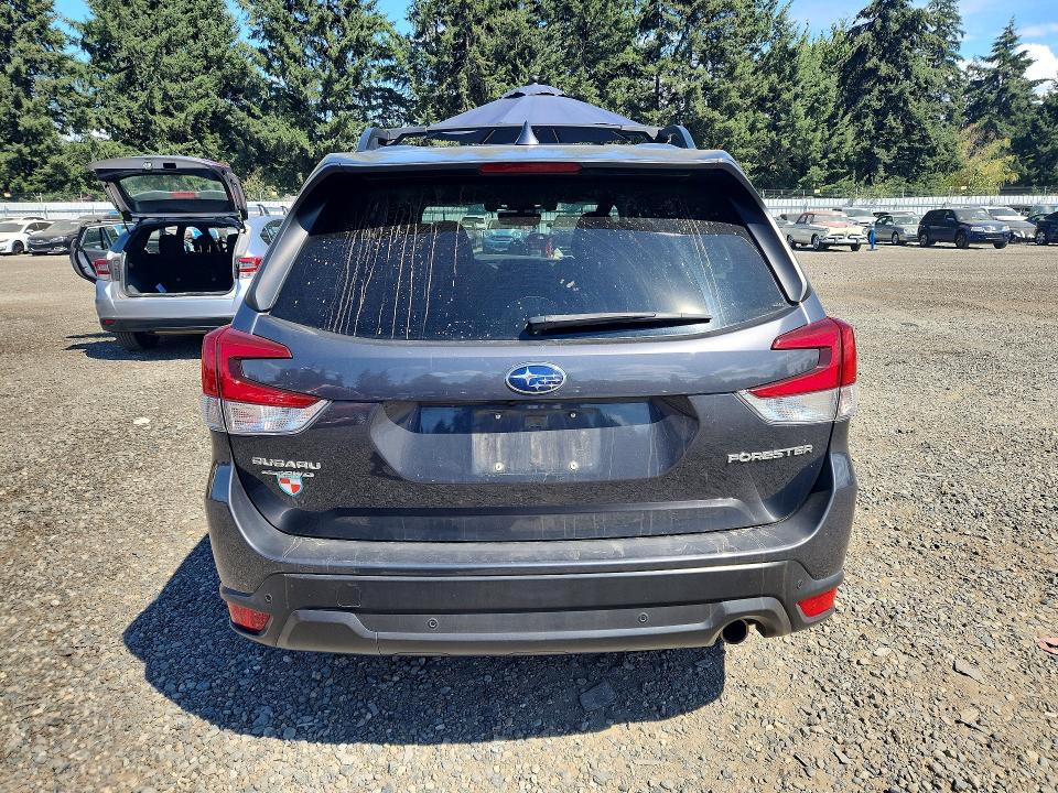 2021 Subaru Forester მანქანა იყიდება აუქციონზე, vin: JF2SKAUC2MH490172, აუქციონის ნომერი: 64782556