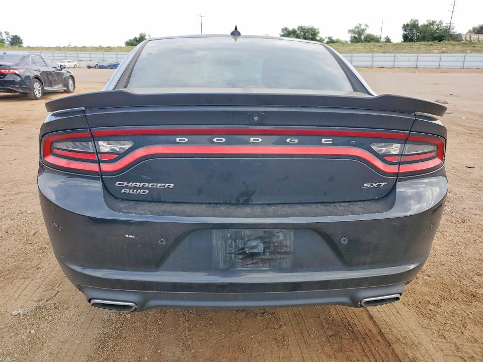 64424896 :رقم المزاد ، 2C3CDXJG1FH791556 vin ، 2015 Dodge Charger مزاد بيع