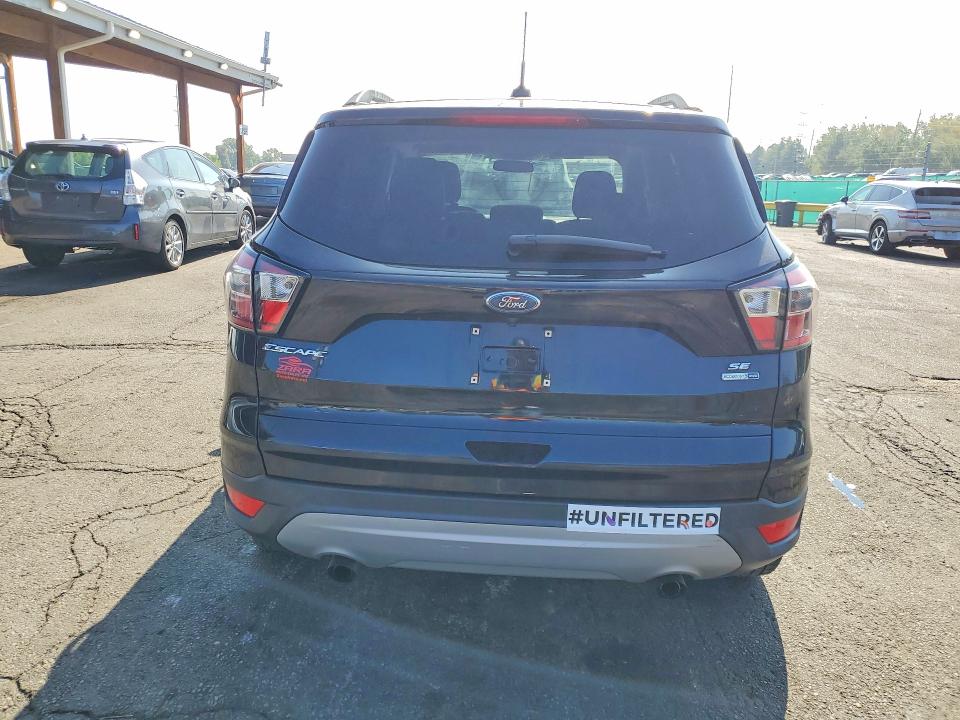2018 Ford Escape მანქანა იყიდება აუქციონზე, vin: 1FMCU9GD9JUA05041, აუქციონის ნომერი: 64810126