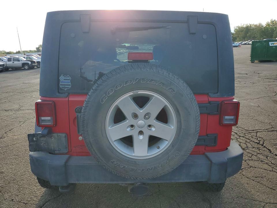 65683306 :رقم المزاد ، 1J4BA3H1XBL585752 vin ، 2011 Jeep Wrangler Unlimited مزاد بيع