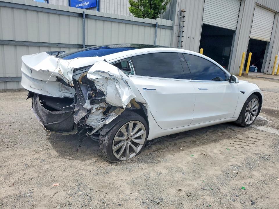 Продаж на аукціоні авто 2018 Tesla Model 3, vin: 5YJ3E1EB4JF117792, номер лоту: 67281526