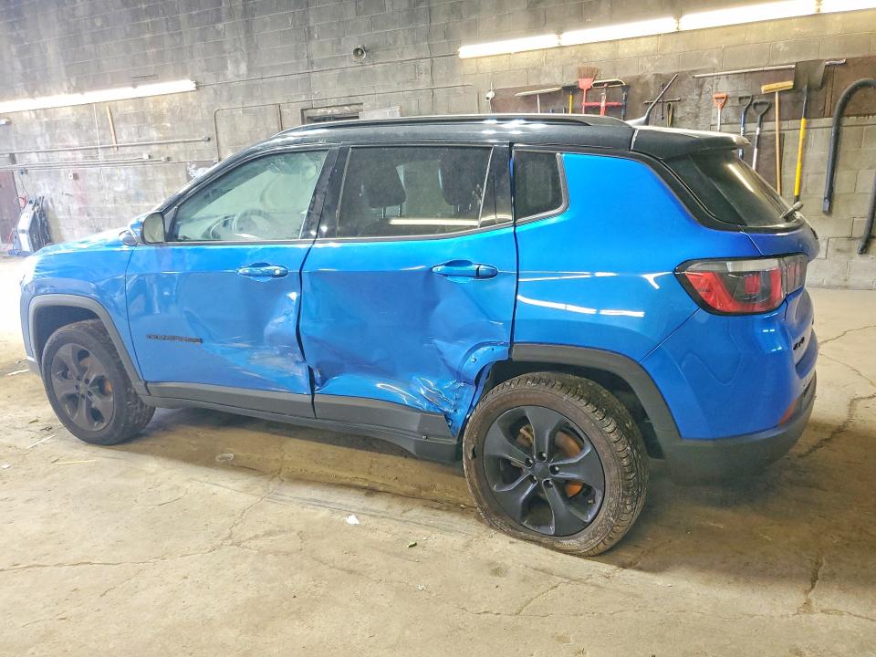65145386 :رقم المزاد ، 3C4NJDBB6KT839858 vin ، 2019 Jeep Compass مزاد بيع