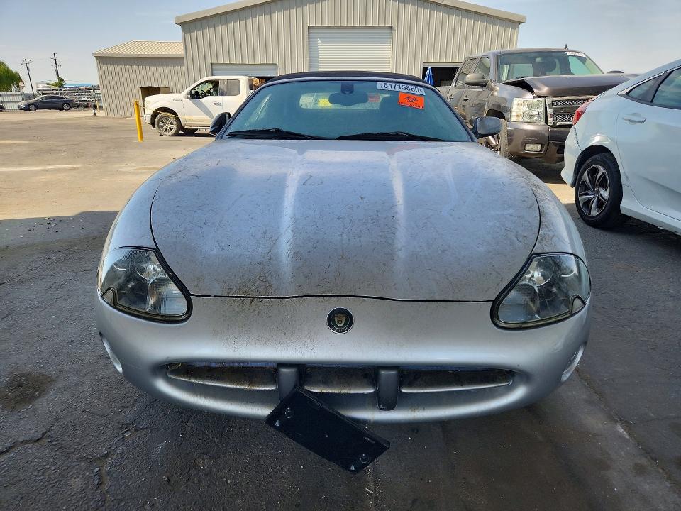 2003 Jaguar Xk8 მანქანა იყიდება აუქციონზე, vin: SAJDA42C332A36579, აუქციონის ნომერი: 64715866