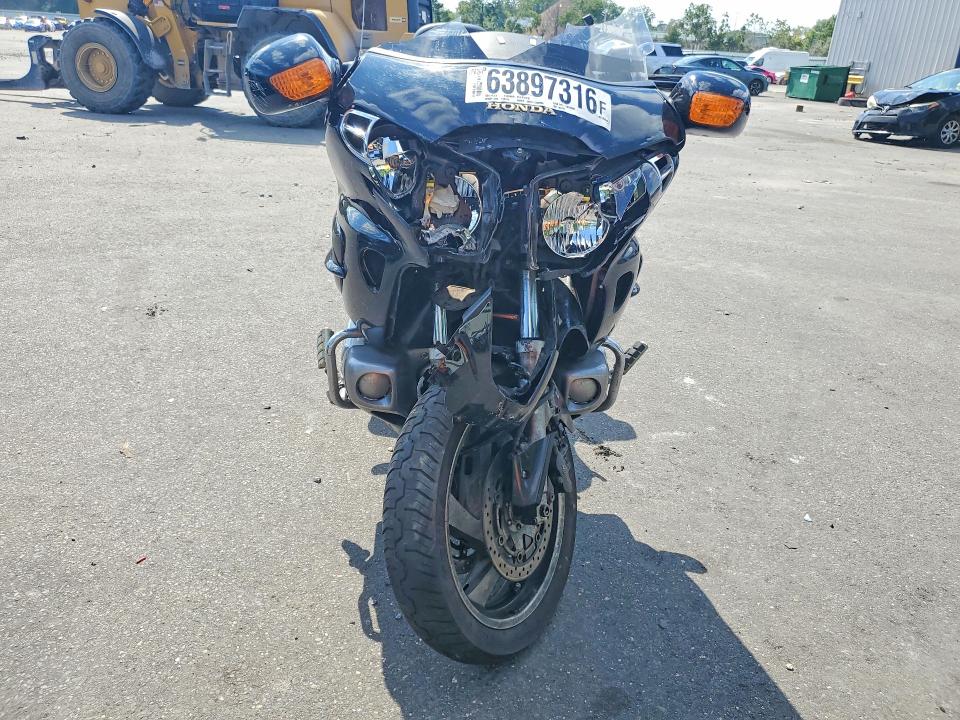 2001 Honda Gl1800 მანქანა იყიდება აუქციონზე, vin: 1HFSC47081A003372, აუქციონის ნომერი: 63897316