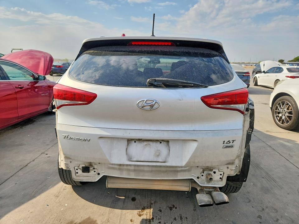 Aukcja sprzedaży 2016 Hyundai Tucson, vin: KM8J3CA24GU044949, numer aukcji: 64517706
