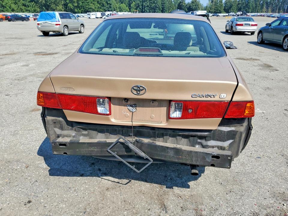 2000 Toyota Camry მანქანა იყიდება აუქციონზე, vin: 4T1BG22K2YU758503, აუქციონის ნომერი: 64325276
