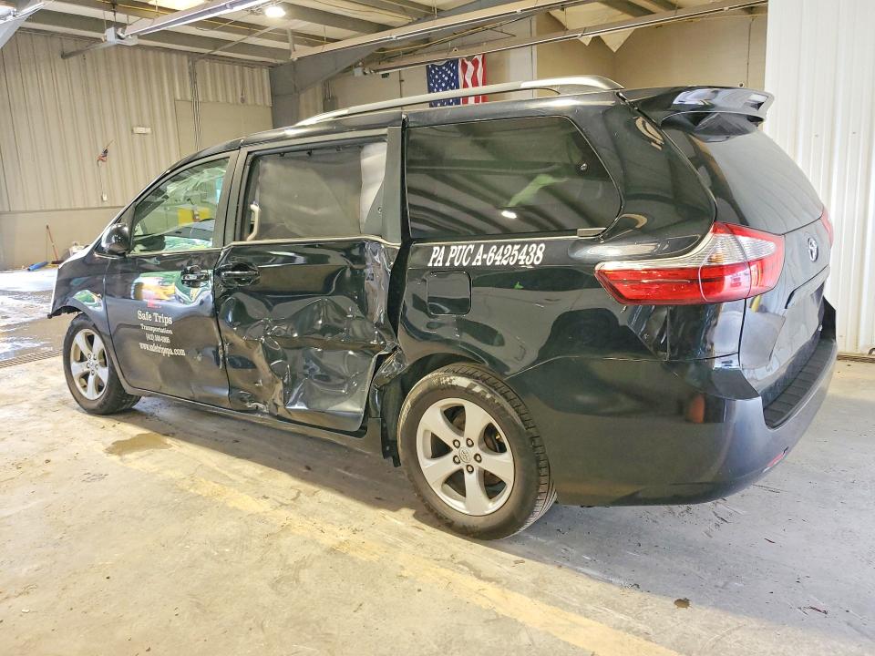 2015 Toyota Sienna მანქანა იყიდება აუქციონზე, vin: 5TDKK3DC8FS539335, აუქციონის ნომერი: 63448186