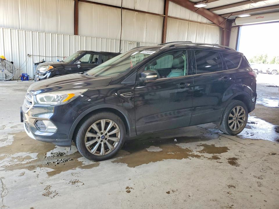 2017 Ford Escape მანქანა იყიდება აუქციონზე, vin: 1FMCU9J92HUE61705, აუქციონის ნომერი: 63694886