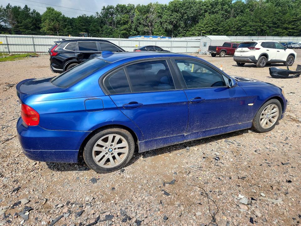 2007 Bmw 328 მანქანა იყიდება აუქციონზე, vin: WBAVC53577FZ75973, აუქციონის ნომერი: 63528436