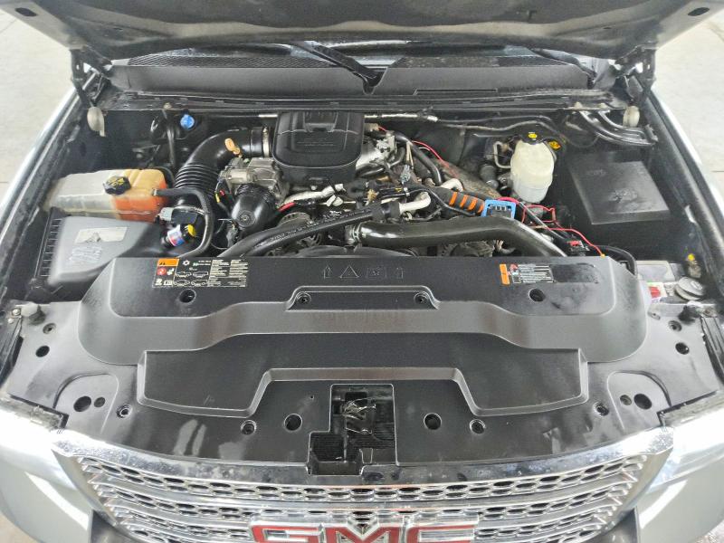 63696176 :رقم المزاد ، 1GT220C82BZ301923 vin ، 2011 Gmc Sierra مزاد بيع