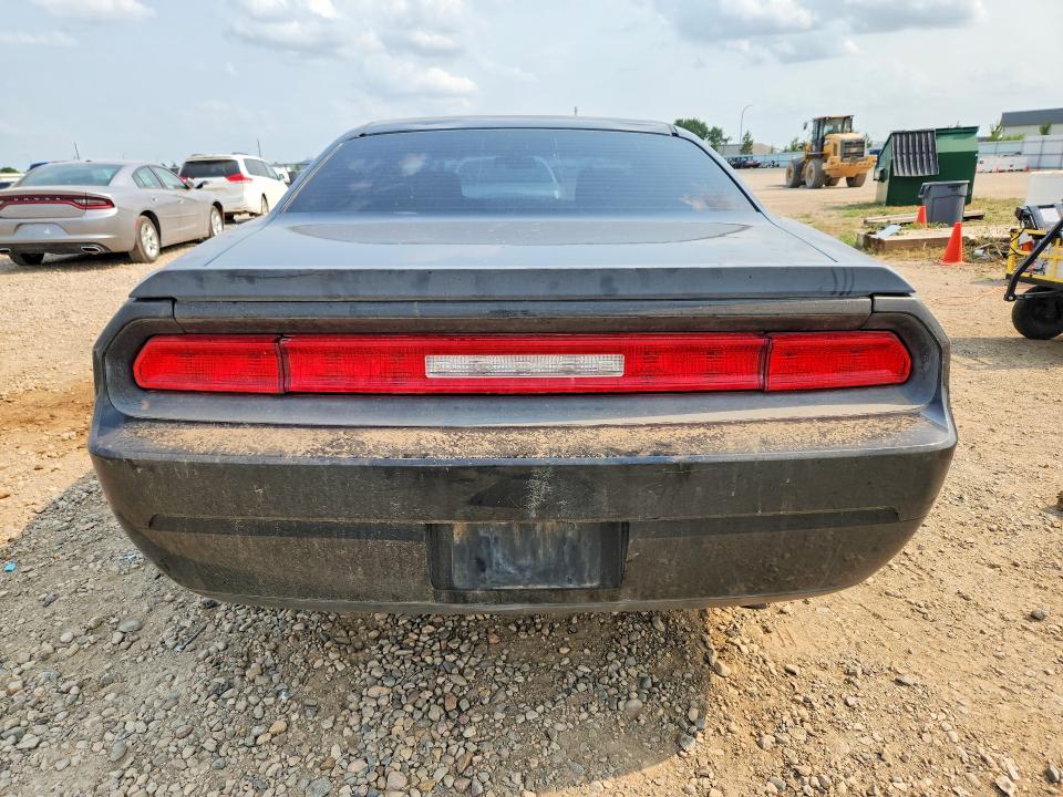 64576706 :رقم المزاد ، 2B3CJ4DV5AH261520 vin ، 2010 Dodge Challenger مزاد بيع