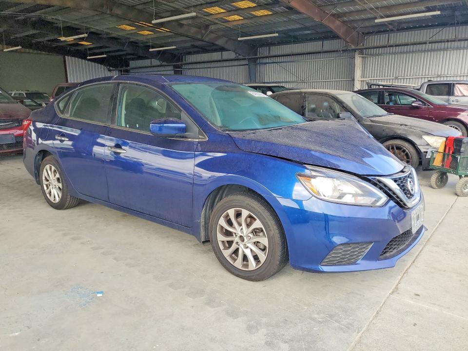 Продажа на аукционе авто 2016 Nissan Sentra, vin: 3N1AB7AP8GY318941, номер лота: 64063396
