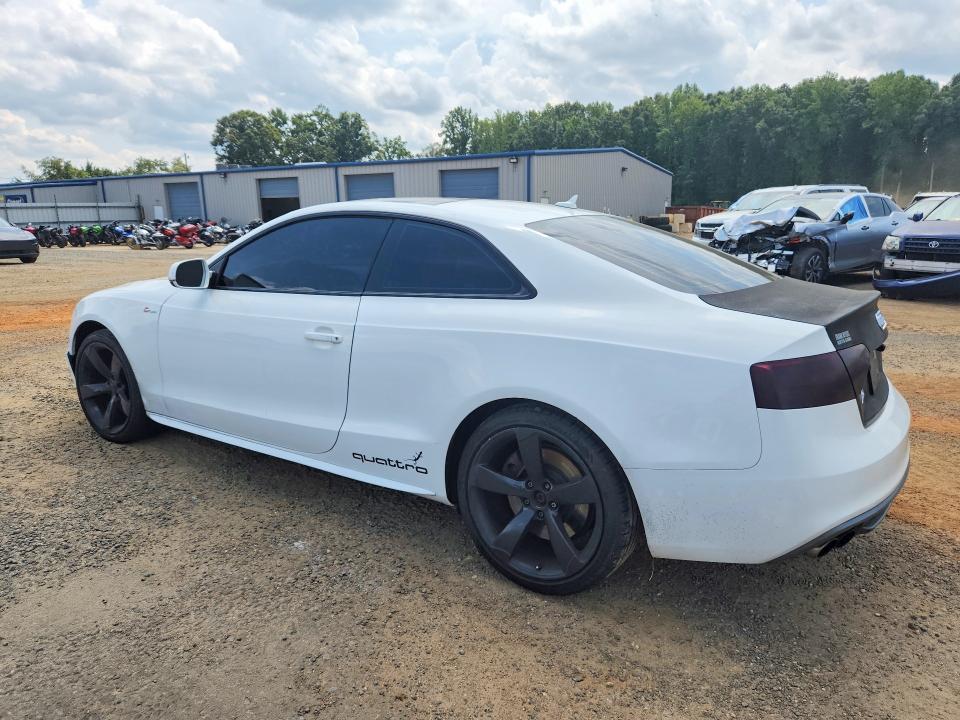 Продажа на аукционе авто 2015 Audi S5, vin: WAUCGAFR7FA012005, номер лота: 66617486