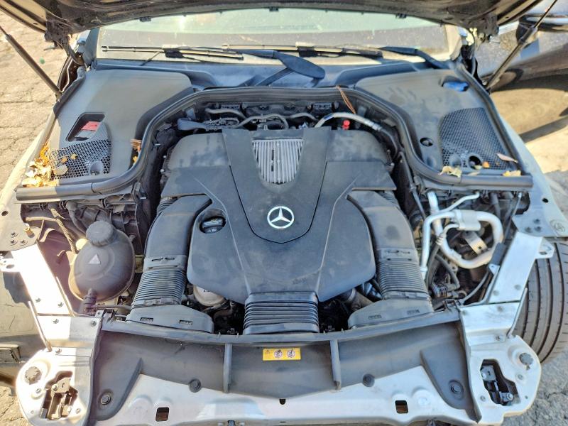 66254326 :رقم المزاد ، WDD1J6FB6JF021520 vin ، 2018 Mercedes-benz E مزاد بيع