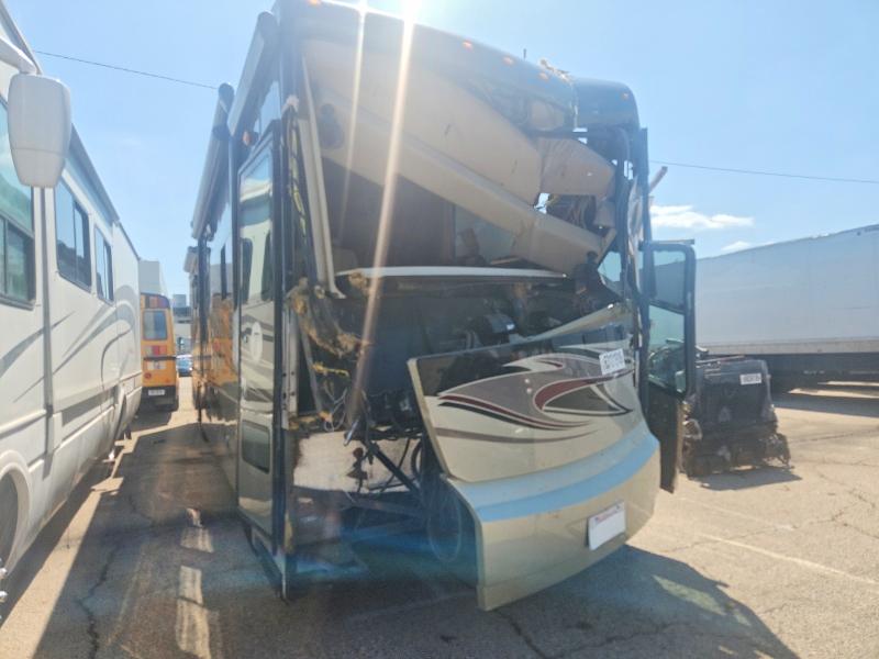 2014 Freightliner Chassis მანქანა იყიდება აუქციონზე, vin: 4UZACHCY4ECFX1989, აუქციონის ნომერი: 63121916