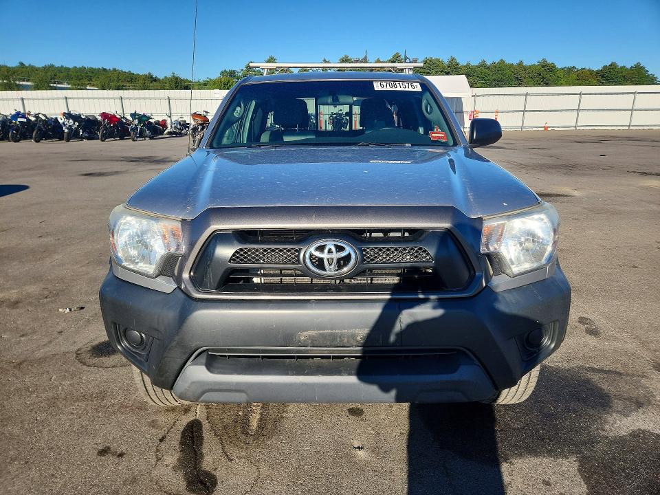 67081576 :رقم المزاد ، 5TFUU4EN8FX133607 vin ، 2015 Toyota Tacoma مزاد بيع