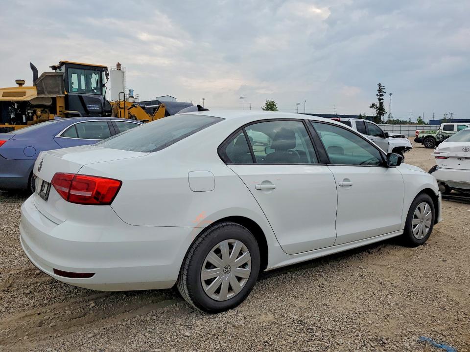63691926 :رقم المزاد ، 3VW1K7AJ2FM331664 vin ، 2015 Volkswagen Jetta مزاد بيع