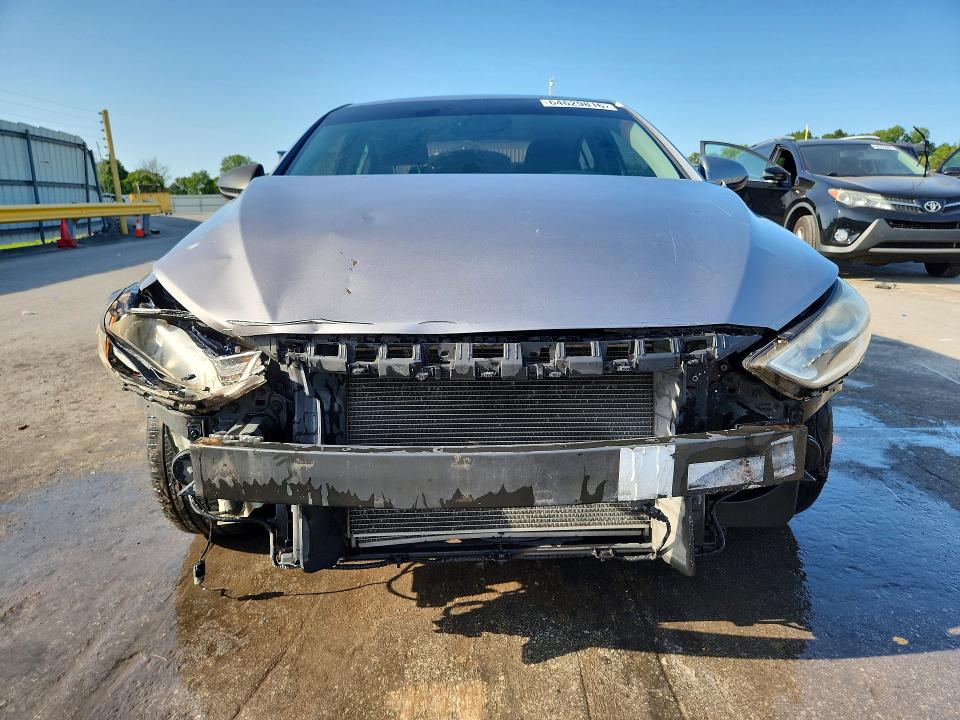 2017 Hyundai Elantra მანქანა იყიდება აუქციონზე, vin: 5NPD84LF2HH075735, აუქციონის ნომერი: 64629816