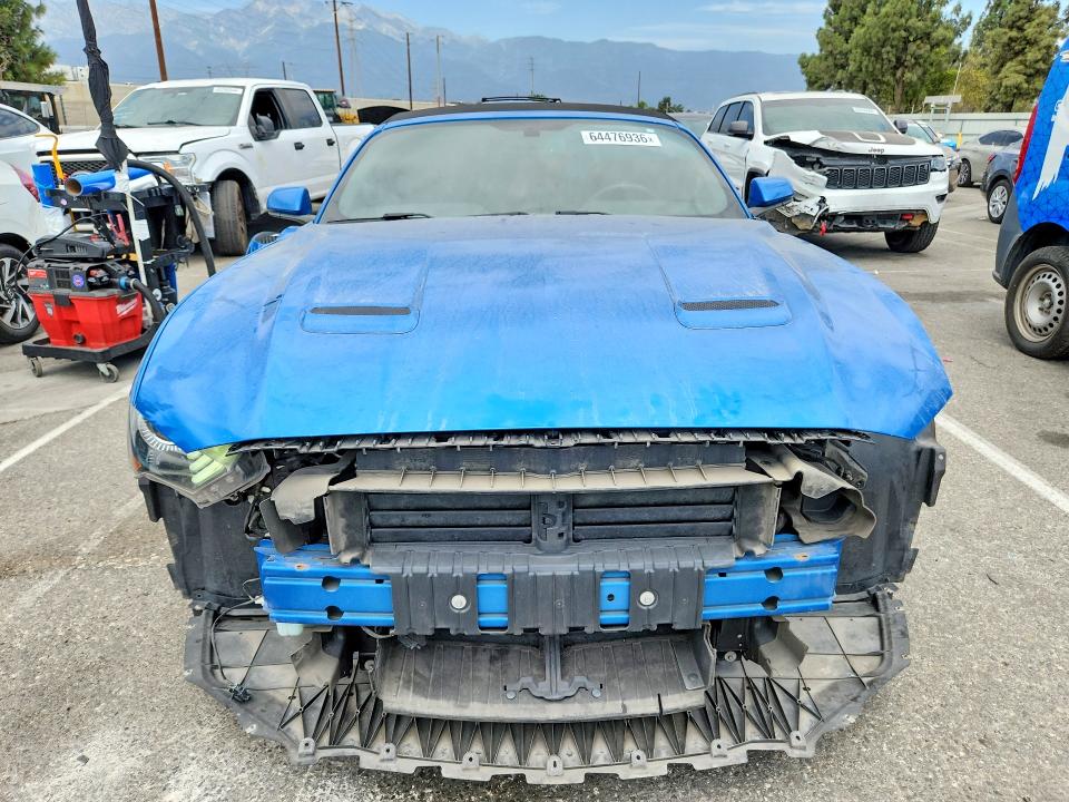 2020 Ford Mustang მანქანა იყიდება აუქციონზე, vin: 1FATP8UH6L5131843, აუქციონის ნომერი: 64476936