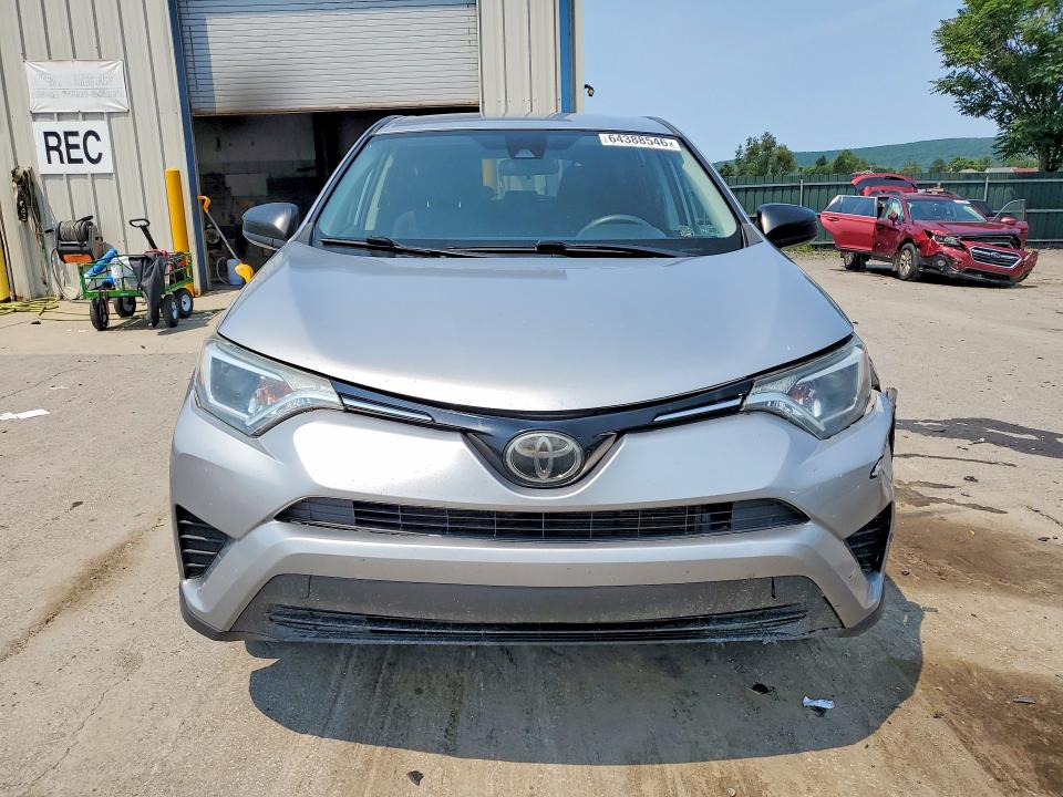 Продаж на аукціоні авто 2018 Toyota Rav4, vin: JTMBFREV3JD255042, номер лоту: 64388546