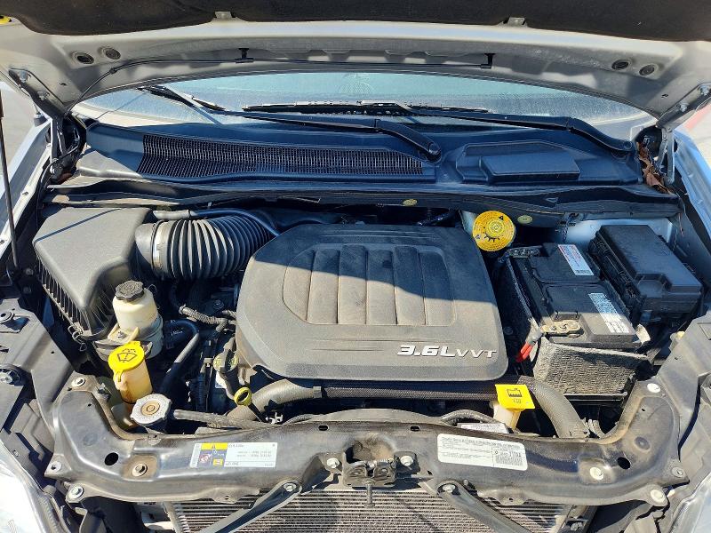 66359206 :رقم المزاد ، 2C4RC1BG3FR577036 vin ، 2015 Chrysler Town & Country مزاد بيع