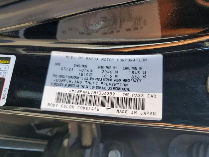 64484956 :رقم المزاد ، JM1BPAKL7M1336889 vin ، 2021 Mazda 3 مزاد بيع