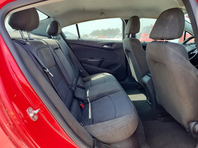 64062246 :رقم المزاد ، 1G1BE5SM9K7112760 vin ، 2019 Chevrolet Cruze مزاد بيع