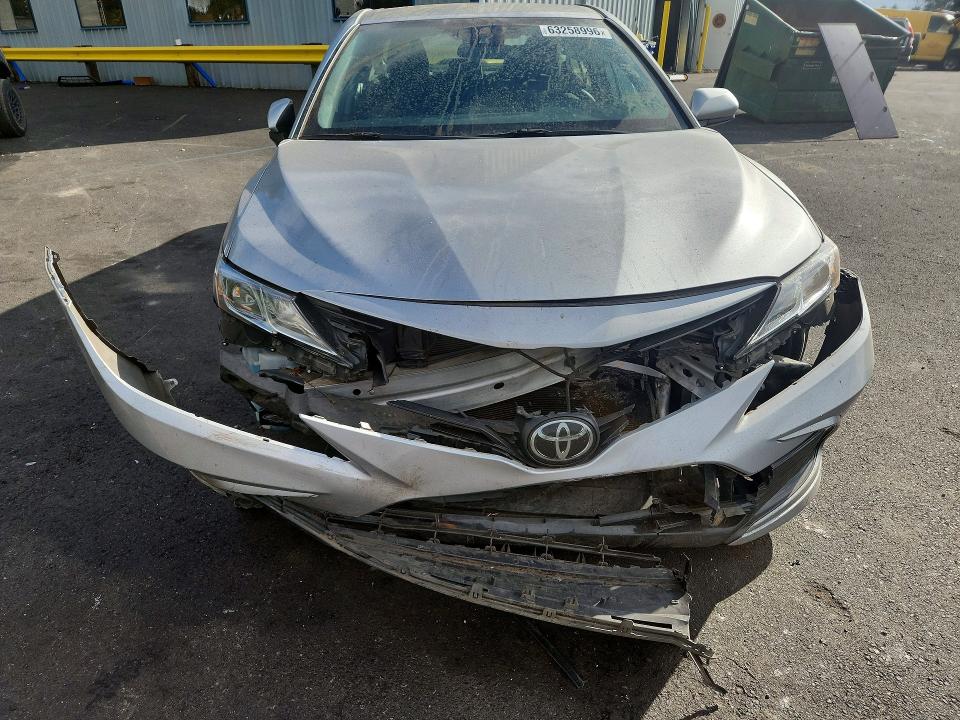 Продажа на аукционе авто 2022 Toyota Camry, vin: 4T1C11AK7NU629539, номер лота: 63258996