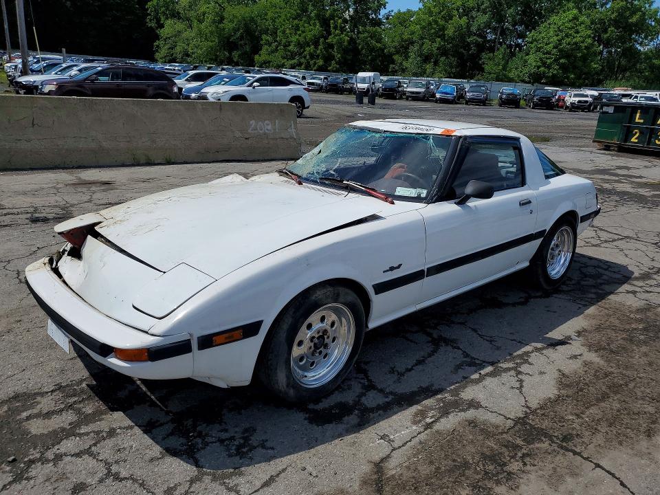 1984 Mazda Rx7 მანქანა იყიდება აუქციონზე, vin: JM1FB3310E0837784, აუქციონის ნომერი: 63559456