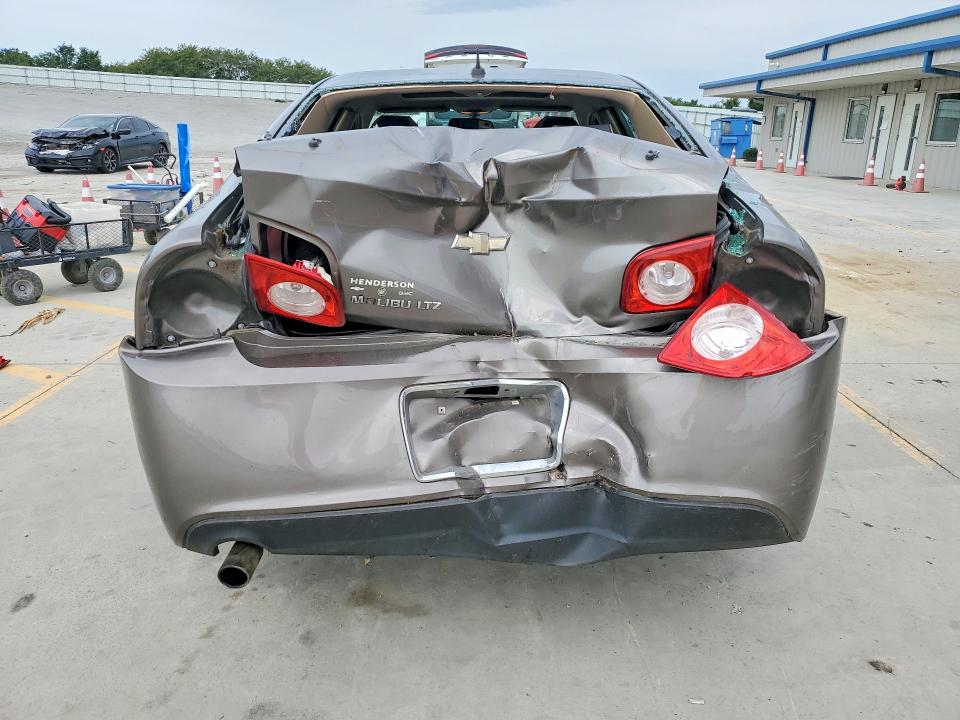 2010 Chevrolet Malibu მანქანა იყიდება აუქციონზე, vin: 1G1ZE5EB6A4114118, აუქციონის ნომერი: 64934736