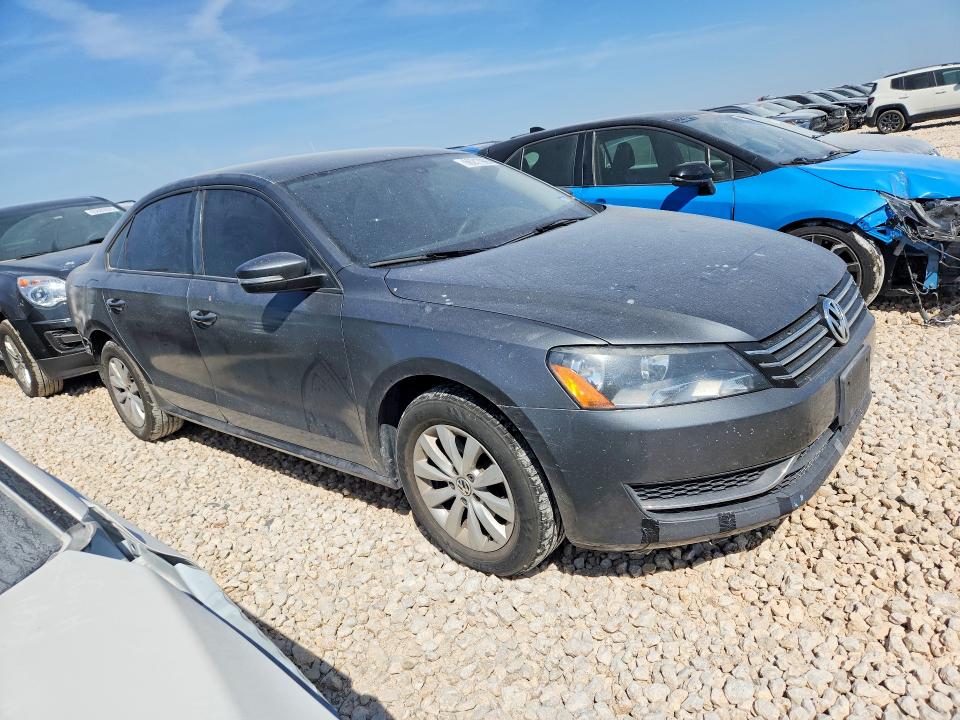 66217996 :رقم المزاد ، 1VWAP7A38DC029037 vin ، 2013 Volkswagen Passat مزاد بيع