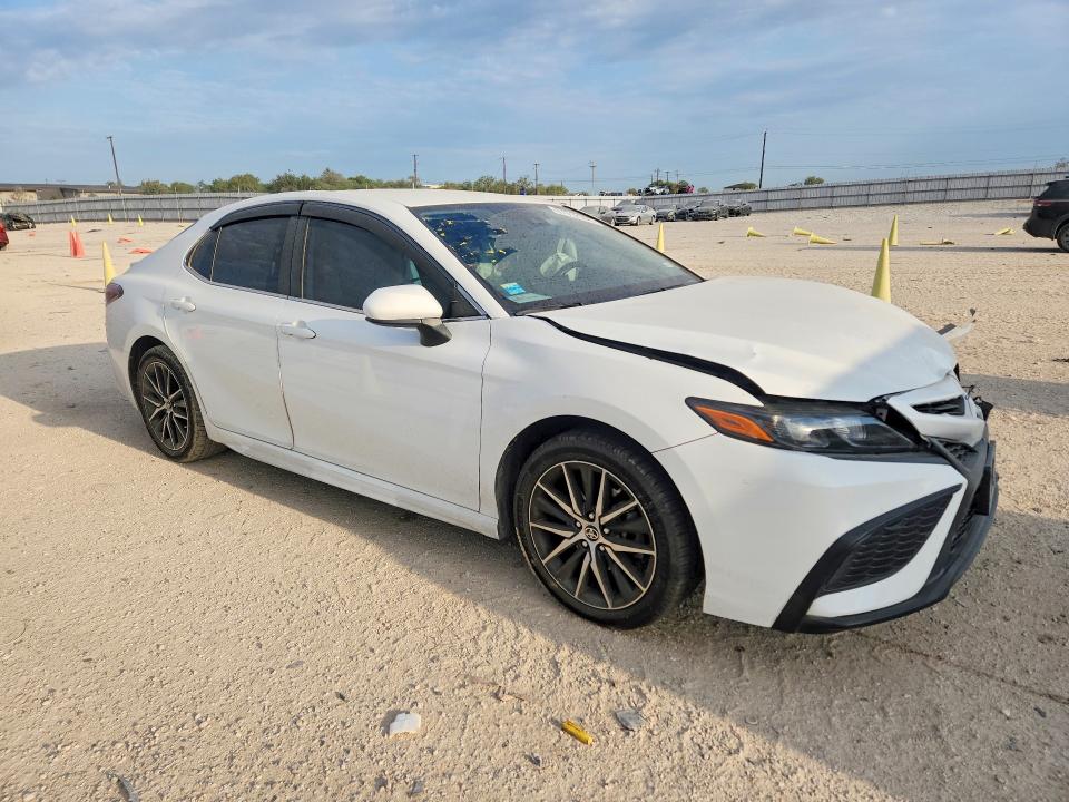 Aukcja sprzedaży 2021 Toyota Camry, vin: 4T1G11AK2MU495460, numer aukcji: 67012596