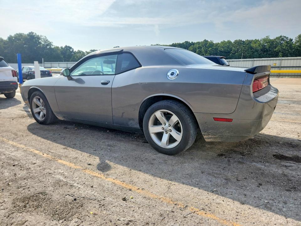 64496196 :رقم المزاد ، 2B3CJ4DG0BH602373 vin ، 2011 Dodge Challenger مزاد بيع