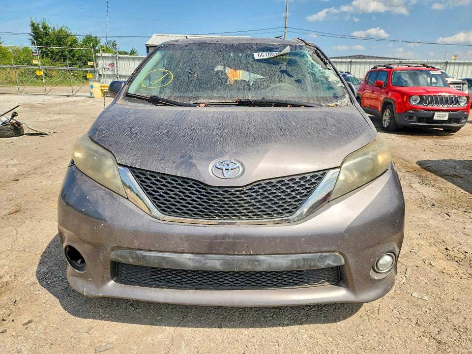 2012 Toyota Sienna მანქანა იყიდება აუქციონზე, vin: 5TDXK3DC2CS181084, აუქციონის ნომერი: 66100796