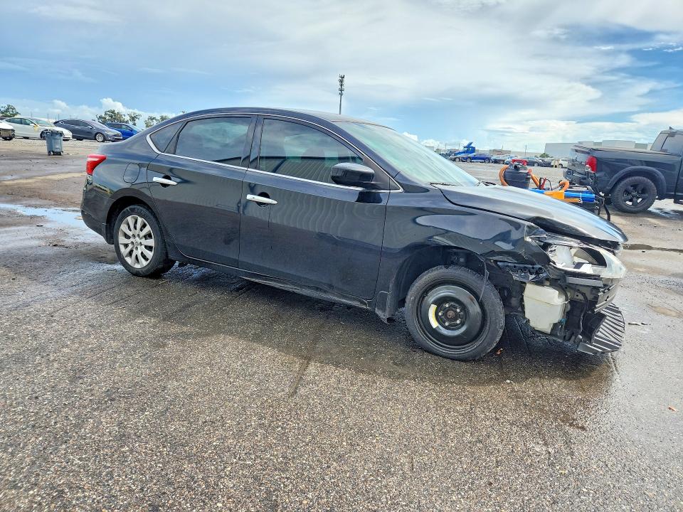 63866926 :رقم المزاد ، 3N1AB7AP3HY387425 vin ، 2017 Nissan Sentra مزاد بيع