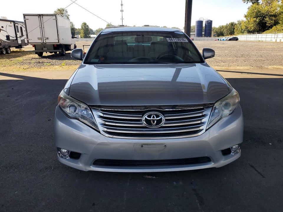 2011 Toyota Avalon მანქანა იყიდება აუქციონზე, vin: 4T1BK3DB7BU381983, აუქციონის ნომერი: 66113016