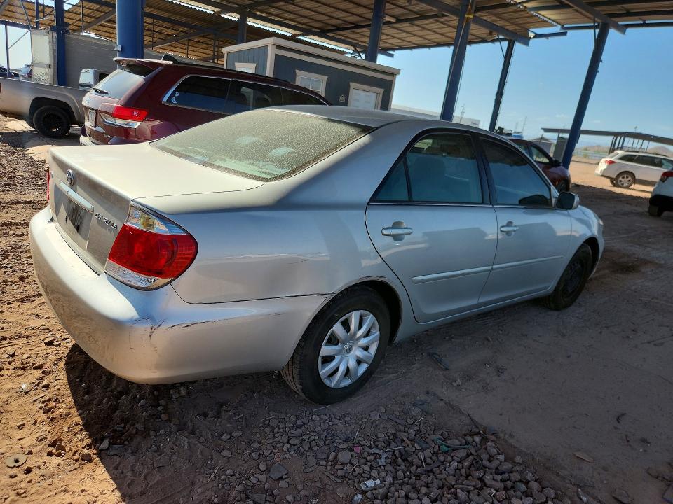 Aukcja sprzedaży 2005 Toyota Camry, vin: 4T1BE32K75U043742, numer aukcji: 63733956