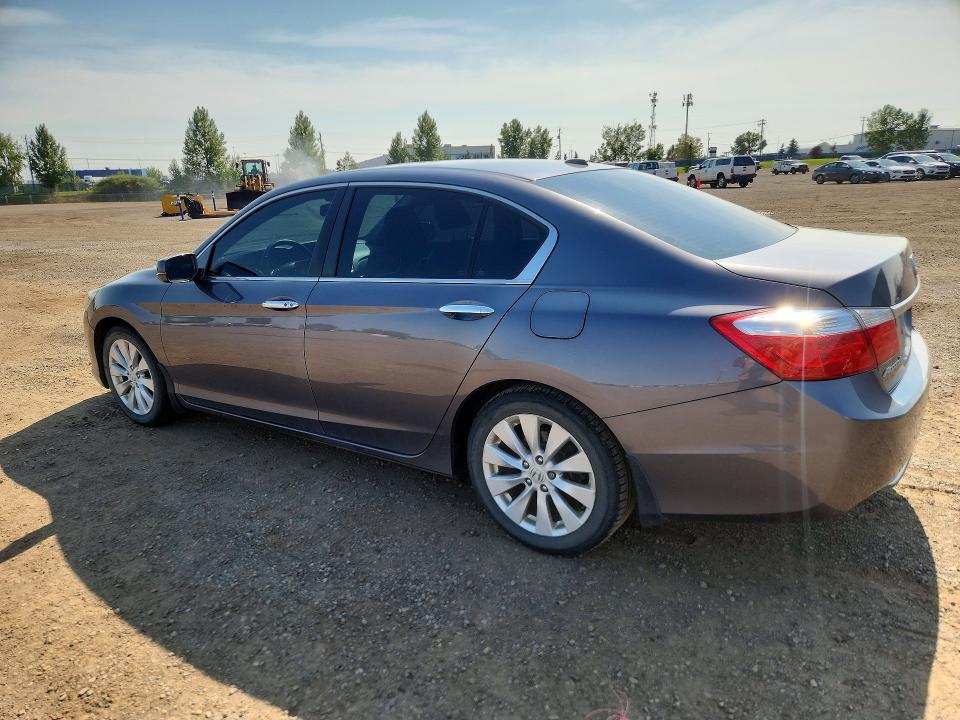 Продажа на аукционе авто 2015 Honda Accord, vin: 1HGCR2F82FA802792, номер лота: 65822876