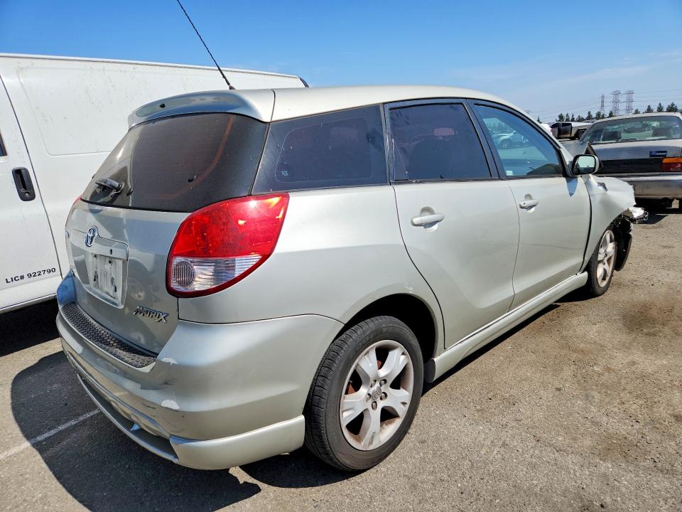 63446786 :رقم المزاد ، 2T1KR32E33C102377 vin ، 2003 Toyota Matrix مزاد بيع