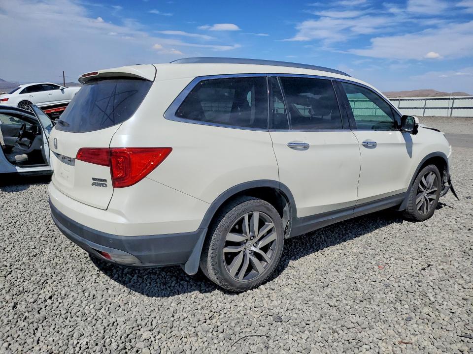 64392946 :رقم المزاد ، 5FNYF6H96JB048841 vin ، 2018 Honda Pilot مزاد بيع