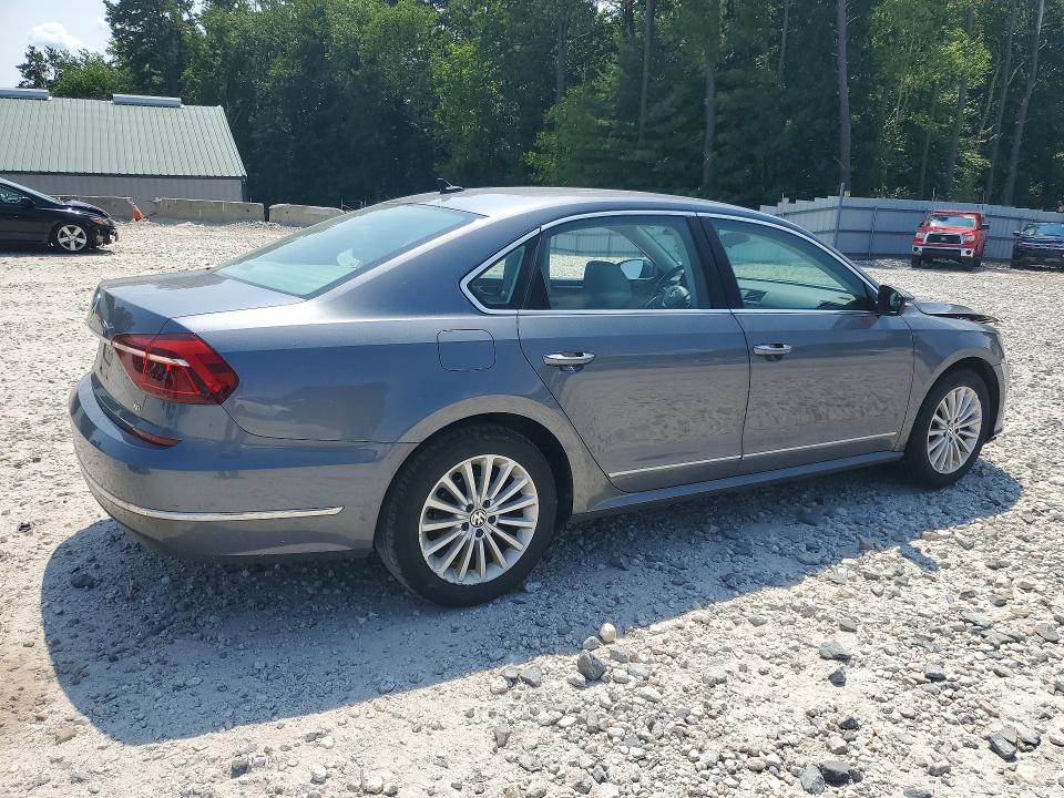 Продажа на аукционе авто 2017 Volkswagen Passat, vin: 1VWBT7A37HC083337, номер лота: 64908066