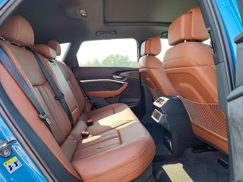 Aukcja sprzedaży 2019 Audi E-tron, vin: WA1VAAGE2KB021167, numer aukcji: 63335486