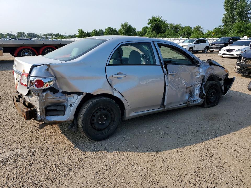 64928596 :رقم المزاد ، 2T1BU4EE0BC689443 vin ، 2011 Toyota Corolla مزاد بيع