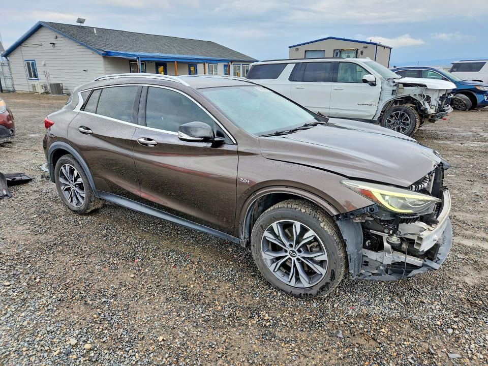 Продаж на аукціоні авто 2017 Infiniti Qx30, vin: SJKCH5CR3HA020761, номер лоту: 64635426